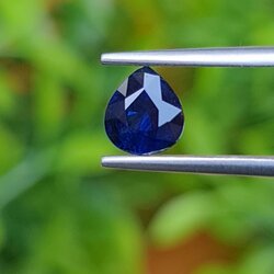 พลอย ไพลิน (Blue Sapphire) 1.13 กะรัต (Cts.) พลอยแท้ อัญมณีมงคลประจําวันเกิด เครื่องประดับพลอย
