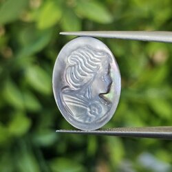 เปลือกหอยมุก แกะสลัก Pearl Shell Carved 4.38 กะรัต (Cts.)