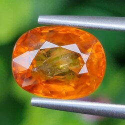 พลอย บุษราคัม yellow sapphire 2.86 กะรัต พลอยแท้ อัญมณีมงคลประจําวันเกิด เครื่องประดับพลอย