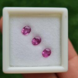 พลอย ชมพู พิ้ง แซฟไฟร์ Pink Sapphire 1.10 กะรัต (Cts.) พลอยแท้ อัญมณีมงคลประจําวันเกิด เครื่องประดับพลอย