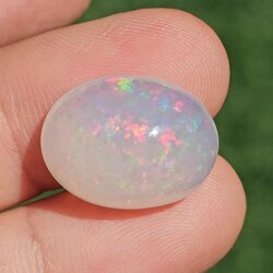 พลอย ไวท์ โอปอล White Opal 12.20 กะรัต (Cts.) พลอยแท้ อัญมณีมงคลประจําวันเกิด เครื่องประดับพลอย