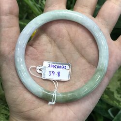 J05C0032 หยก พม่า แท้ Jade กำไลหยก 59.8 มม (Jade bracelet) พม่า (Myanmar)
