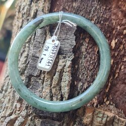 JB6711141 หยก พม่า แท้ Jade กำไลหยก 58.1 มม. (Jadeite bracelet) พม่า (Myanmar)