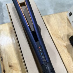 dyson Airstrait เครื่องหนีบผม (HT01)