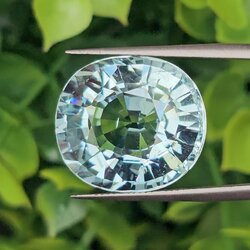 พลอย อความารีน Aquamarine 18.39 กะรัต (Cts.) พลอยแท้ อัญมณีมงคลประจําวันเกิด เครื่องประดับพลอย