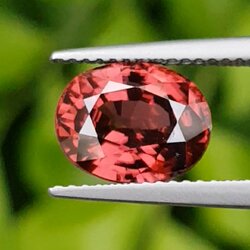 พลอย เพทาย Natural Zircon 5.20 Cts. พร้อมใบเซอร์ พลอยแท้ อัญมณีมงคลประจําวันเกิด เครื่องประดับพลอย