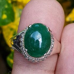 หยก พม่า แท้ Jade แหวนหยก 翡翠戒指 (Jadeite ring) 2.30 กะรัต (Cts.) (Size) 57 ดิบ ไม่ผ่านการปรับปรุง (Type A) พม่า (Myanmar)