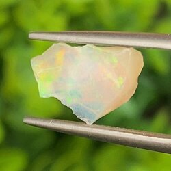 พลอย โอปอล Opal 1.45 กะรัต (Cts.) พลอยแท้ อัญมณีมงคลประจําวันเกิด เครื่องประดับพลอย