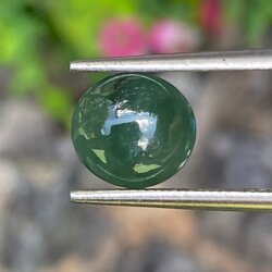 หยกพม่าเจียรนัย (Burmese jade ) 2.45 กะรัต หยกแท้ อัญมณีมงคลประจําวันเกิด เครื่องประดับหยก