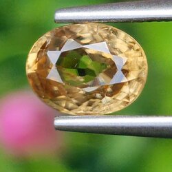 พลอย เพทาย Natural Zircon 2.21 กะรัต (Cts.) พลอยแท้อัญมณีมงคล ประจําวันเกิด เครื่องประดับพลอย