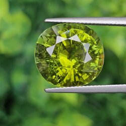 พลอย ทัวร์มาลีน Tourmaline 13.77 กะรัต (Cts.) พลอยแท้อัญมณีมงคล ประจําวันเกิด เครื่องประดับพลอย