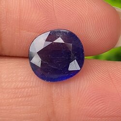 ไพลิน (Blue Sapphire) 5.13 กะรัต (Cts.) พลอยแท้ อัญมณีมงคลประจําวันเกิด เครื่องประดับพลอย