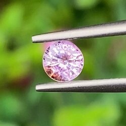 พลอย ชมพู พิ้ง แซฟไฟร์ Pink Sapphire 0.39 กะรัต (Cts.) พลอยแท้ อัญมณีมงคลประจําวันเกิด เครื่องประดับพลอย