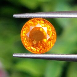 พลอย สเปสซาร์ไทต์ Spessartite Garnet 2.41 กะรัต Cts. พลอยแท้ อัญมณีมงคลประจําวันเกิด เครื่องประดับพลอย