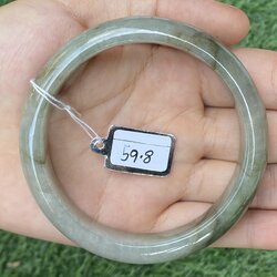 1016 หยก พม่า แท้ Jade กำไลหยก 59.8 มม. (Jadeite bracelet) พม่า (Myanmar)