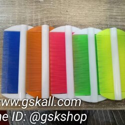 หวีเสนียดพลาสติก หลากสี ทั้งหมด 6 เฉดสี