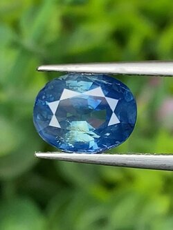 พลอย ไพลิน blue sapphire 3.02 กะรัต (Cts.) ดิบ unheated พร้อมใบเซอร์ 2 ใบ พลอยแท้ อัญมณีมงคลประจําวันเกิด เครื่องประดับพลอย