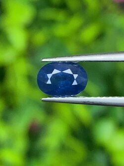 พลอย ไพลิน Blue Sapphire 1.235 กะรัต (Cts.) พลอยแท้ อัญมณีมงคลประจําวันเกิด เครื่องประดับพลอย