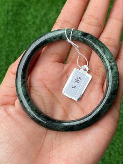 JB58018 หยก พม่า แท้ Jade กำไลหยก 58.3 มม. (Jadeite bracelet) พม่า (Myanmar)