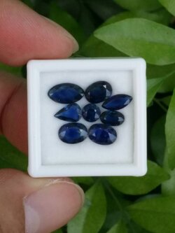 พลอย ไพลิน blue sapphire 8 เม็ด 5.75 กะรัต (Cts.) พลอยแท้ อัญมณีมงคลประจําวันเกิด เครื่องประดับพลอย