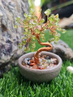 010 ต้นไม้เพอริดอต ต้นไม้มงคล หินมงคลจากธรรมชาติ ต้นไม้อัญมณีแท้ เสริมดวง มีพร้อมส่ง