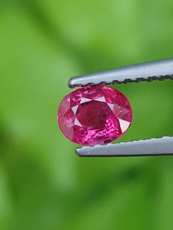 พลอย ทับทิม Ruby sapphire สยาม ดิบ (Unheated ) 0.54 กะรัต (Cts.) พลอยแท้ อัญมณีมงคลประจําวันเกิด เครื่องประดับพลอย