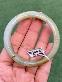 JB6605005 หยก พม่า แท้ Jade กำไลหยก (Jadeite bracelet) พม่า (Myanmar) 54.0 มม.