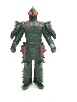 ซอฟ 4 นิ้วขนาดตามรูป อุลตร้าแมนเบเรียล ในชุดเกราะ อาร์เมอร์ด ดาร์คเนส สภาพดี มีรอยบ้าง