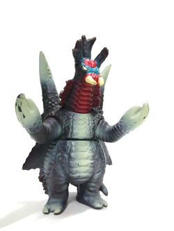 ซอฟ 4 นิ้วสัตว์ประหลาดอาริบุนตะ จากอุลตร้าแมนเอ/เอส ไม่พบบ่อย มือสองสภาพดีมีรอย (ชุดB.มือมีรอยถลอก)