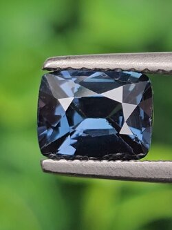 สปิเนล พม่า (Spinel Myanmar) 1.27 กะรัต (Cts.) พลอยแท้ อัญมณีมงคลประจําวันเกิด เครื่องประดับพลอย