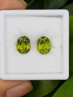 พลอย เพอริดอต Peridot 6.29 กะรัต (Cts.) พลอยแท้ อัญมณีมงคลประจําวันเกิด เครื่องประดับพลอย