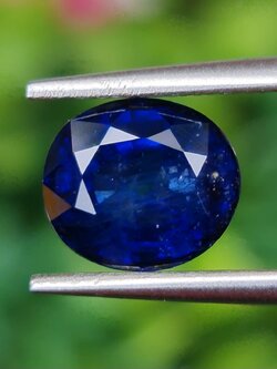 พลอย ไพลิน blue sapphire 2.84 กะรัต (Cts.) พร้อมใบเซอร์ พลอยแท้ อัญมณีมงคลประจําวันเกิด เครื่องประดับพลอย