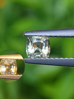 พลอย อเล็กซานไดร์ (Natural Alexandrite Chrysoberyl) 0.45 กะรัต (Cts.) ดิบ (Unheated) พร้อมใบเซอร์ พลอยแท้ อัญมณีมงคลประจําวันเกิด เครื่องประดับพลอย