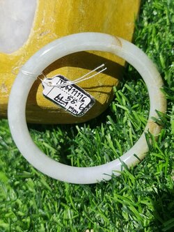 JB6711116 หยก พม่า แท้ Jade กำไลหยก 55.6 มม. (Jadeite bracelet) พม่า (Myanmar)