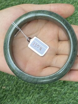 1108 หยก พม่า แท้ Jade กำไลหยก (Jadeite bracelet) พม่า (Myanmar)