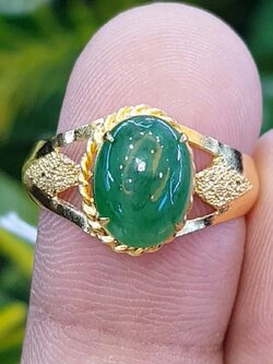 หยก พม่า แท้ Jade แหวนหยก 翡翠戒指 (Jadeite ring) 1.75 กะรัต (Cts.) Size 57 ดิบ ไม่ผ่านการปรับปรุง (Type A) พม่า (Myanmar)