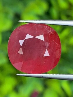 พลอย ทับทิม Ruby sapphire 13.16 กะรัต (Cts.) พร้อมใบเซอร์ พลอยแท้ อัญมณีมงคลประจําวันเกิด เครื่องประดับพลอย