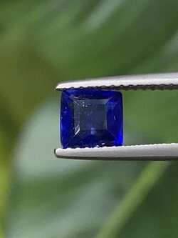 ไพลิน (Blue Sapphire) 1.33 กะรัต (Cts.) พลอยแท้ อัญมณีมงคลประจําวันเกิด เครื่องประดับพลอย