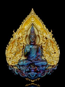 พระพุทธประทานพร รุ่น พุทธบารมี รหัส9 เนื้อบรอนซ์ชุบทอง องค์สีรุ้ง