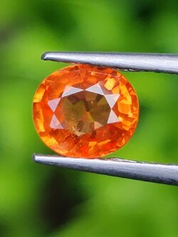 พลอย บุษราคัม Yellow Sapphire 0.98 กะรัต (Cts.) พลอยแท้ อัญมณีมงคลประจําวันเกิด เครื่องประดับพลอย