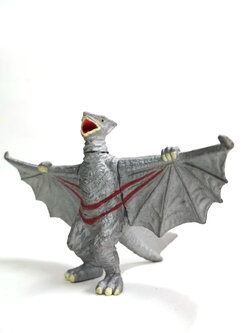 ขนาด 3 นิ้ว กาชาปองกาออส/ไกออส จาก กาเมร่า 1995 มือสองสภาพดีขายตามสภาพ