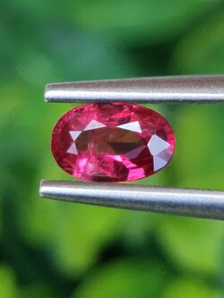 พลอย ชมพู พิ้ง แซฟไฟร์ Pink Sapphire ดิบ Unheated 0.49 กะรัต (Cts.) พลอยแท้ อัญมณีมงคลประจําวันเกิด เครื่องประดับพลอย