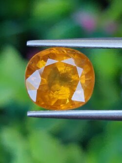 พลอย บุษราคัม Yellow Sapphire 4.66 กะรัต (Cts.) พลอยแท้ อัญมณีมงคลประจําวันเกิด เครื่องประดับพลอย