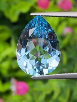 พลอย บลู โทแพซ (Blue Topaz) 12.35 กะรัต (Cts.) พลอยแท้ อัญมณีมงคลประจําวันเกิด เครื่องประดับพลอย