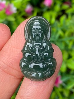 หยก แกะสลัก รูป พระเจ้าแม่กวนอิม (Burmese jadeite) 17.25 กะรัต (cts.) หยก พม่า แท้