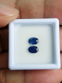 พลอย ไพลิน blue sapphire 1.60 กะรัต (Cts.) พลอยแท้ อัญมณีมงคลประจําวันเกิด เครื่องประดับพลอย