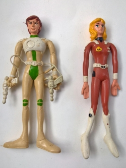 ของสะสม ตุ๊กตายางดัด ชุด กัปตันฟิวเจอร์ 2 ตัว :กับตันฟิวเจอร์ (captain Future) และ โจน เรนเดล (Joan Randall) ขนาตามภาพ