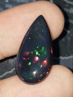 พลอย โอปอล Opal 11.97 กะรัต (Cts.) พลอยแท้ อัญมณีมงคลประจําวันเกิด เครื่องประดับพลอย