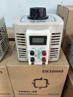 วาริแอค หม้อแปลงปรับแรงดันไฟฟ้าชนิดแกนหมุน 2000va