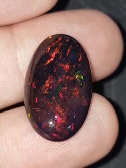 พลอย โอปอล Opal 11.64 กะรัต (Cts.) พลอยแท้ อัญมณีมงคลประจําวันเกิด เครื่องประดับพลอย